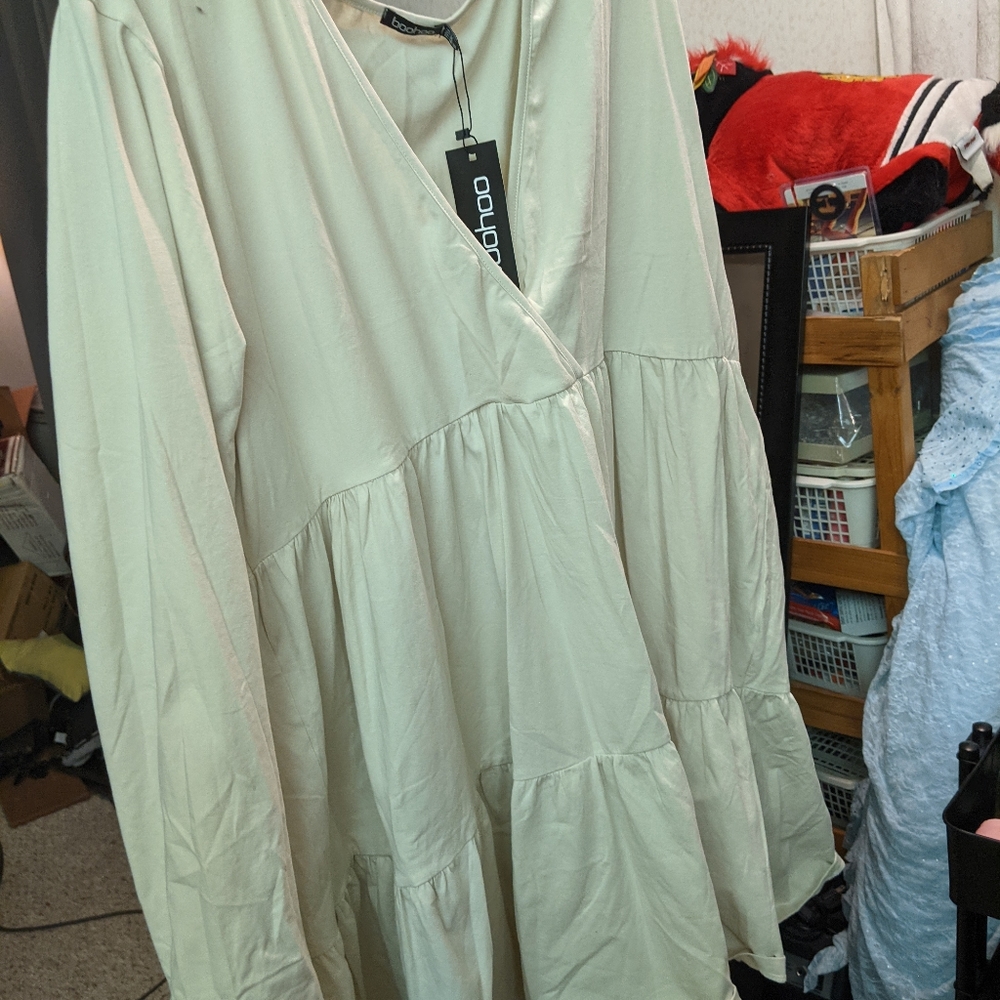 Boohoo dress